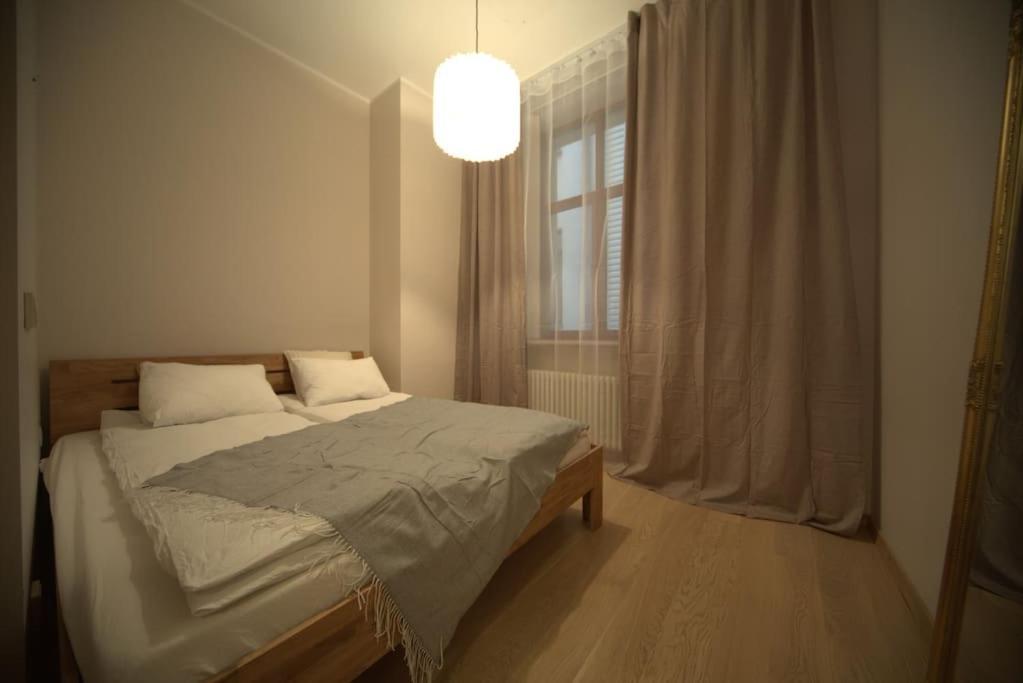 3 Bedroom Apartment In The Old/T Riga Extérieur photo